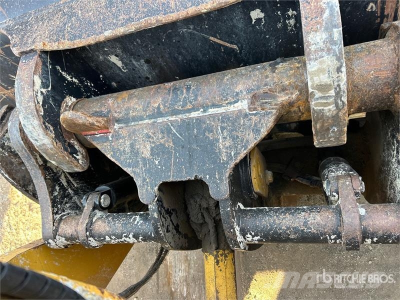 CAT 966K Wheel Loader Kolesni nakladalci