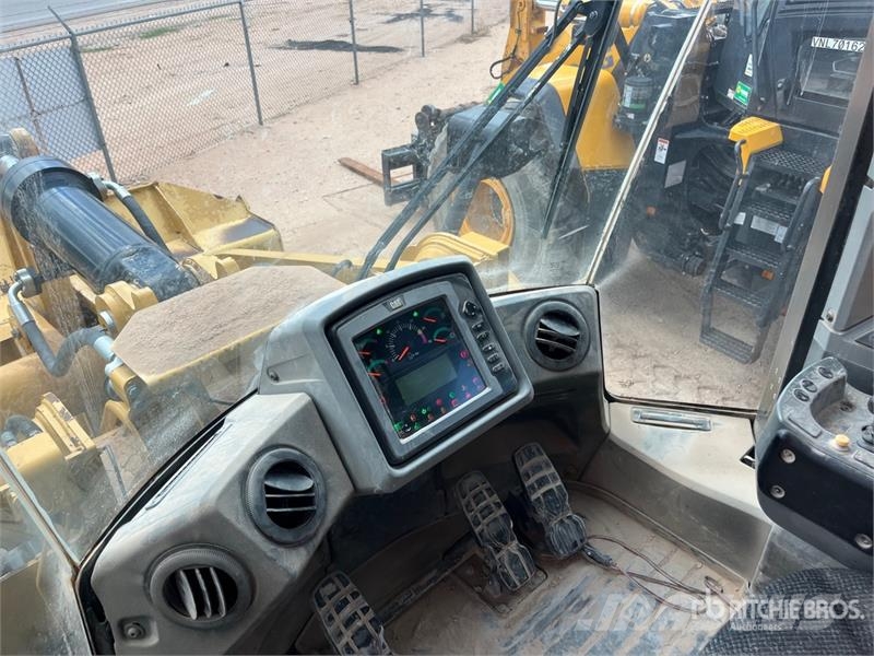 CAT 966K Wheel Loader Wheel loaders