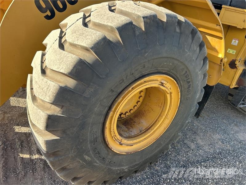 CAT 966K Wheel Loader 휠로우더