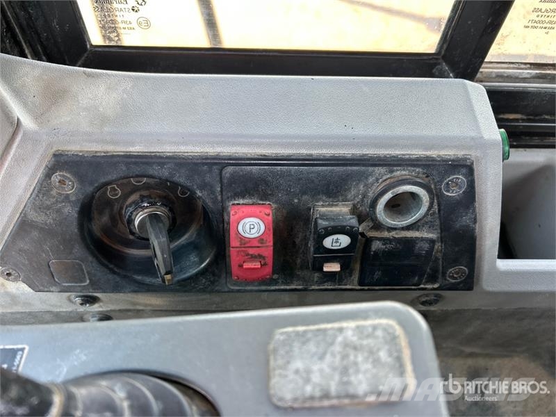 CAT 966K Wheel Loader Kolesni nakladalci