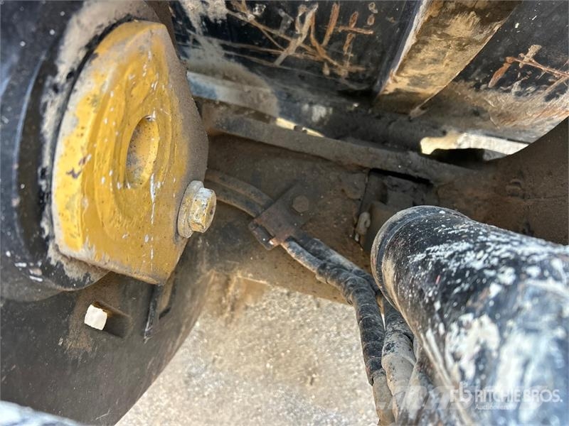 CAT 966K Wheel Loader Kolesni nakladalci