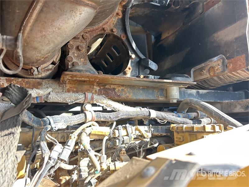 CAT 966K Wheel Loader 휠로우더