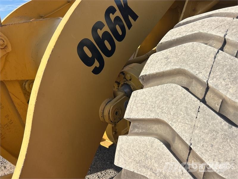 CAT 966K Wheel Loader 휠로우더
