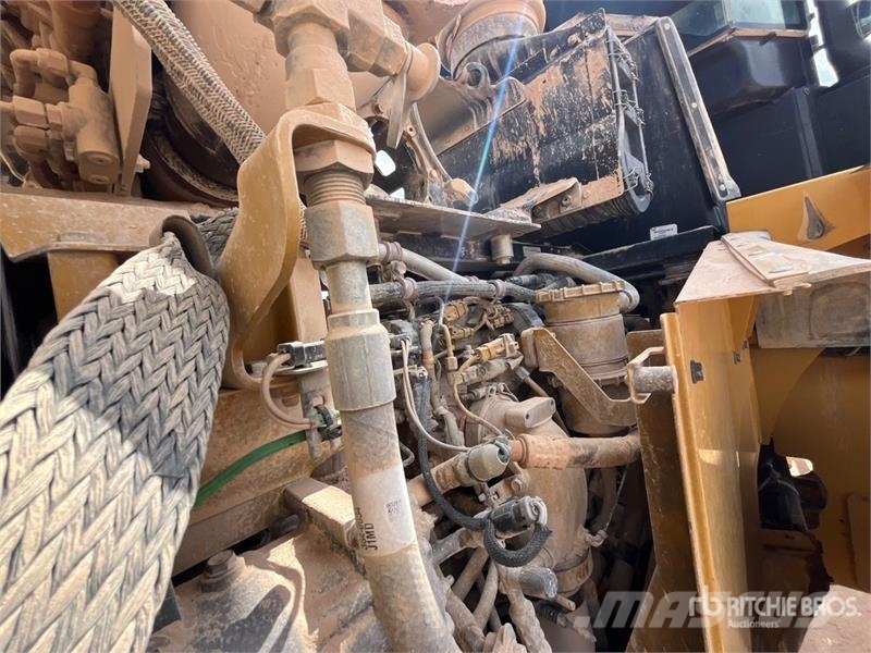 CAT 966K Wheel Loader Wheel loaders