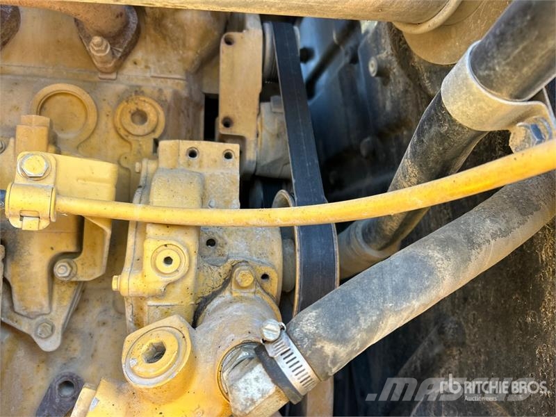 CAT 966K Wheel Loader Kolesni nakladalci