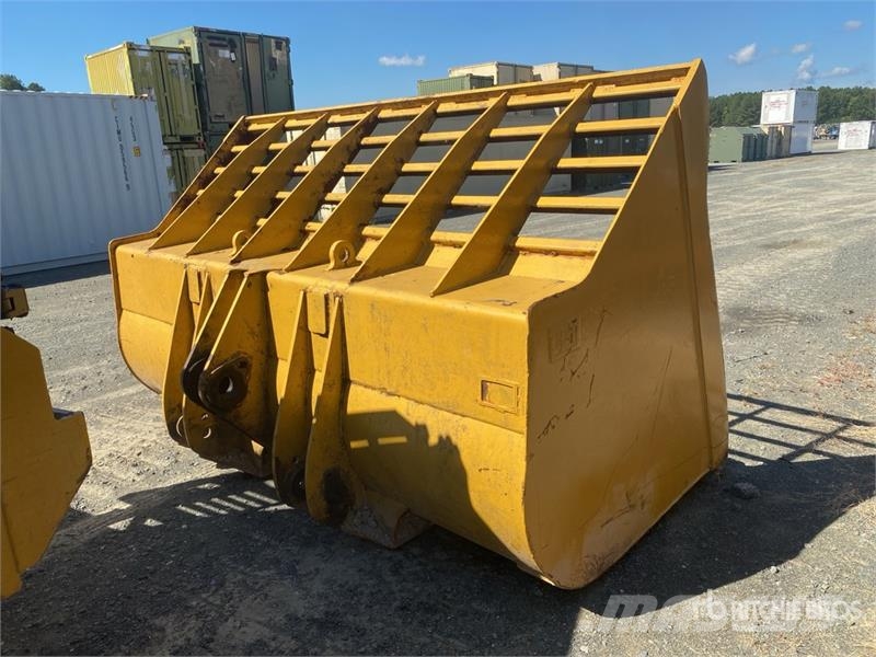 CAT 966M Wheel Loader (Inoperable) Chargeuse sur pneus