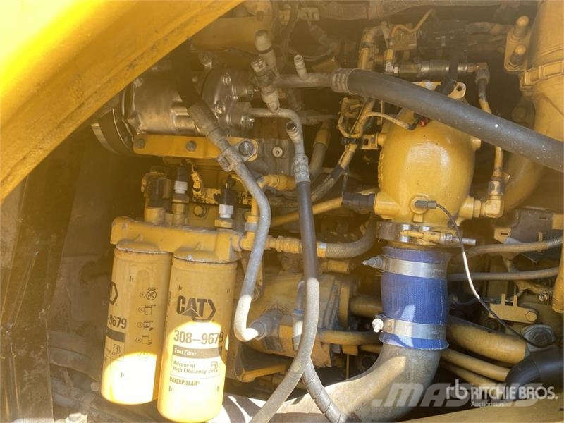CAT 966M Wheel Loader (Inoperable) Chargeuse sur pneus