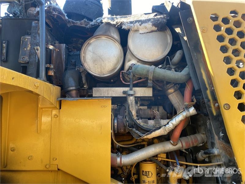 CAT 966M Wheel Loader (Inoperable) Chargeuse sur pneus
