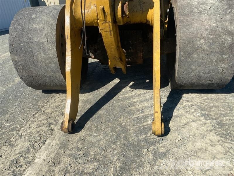 CAT 966M Wheel Loader (Inoperable) Chargeuse sur pneus