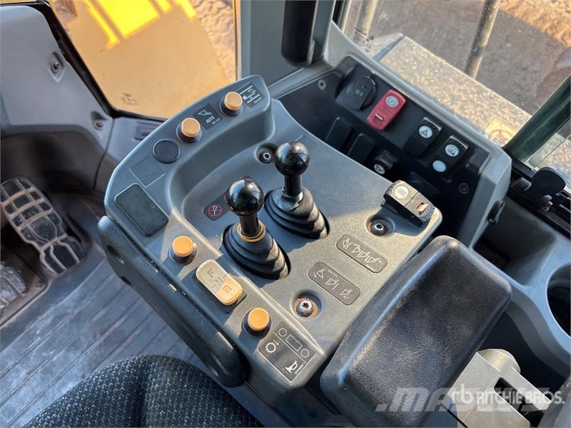 CAT 966M Wheel Loader Læssemaskiner på hjul