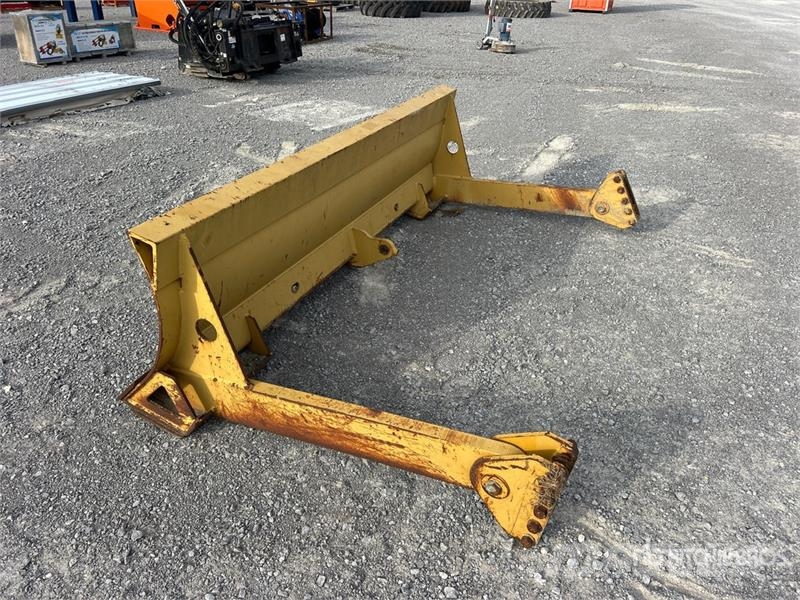 CAT 98 in Straight Dozer Blade Blades