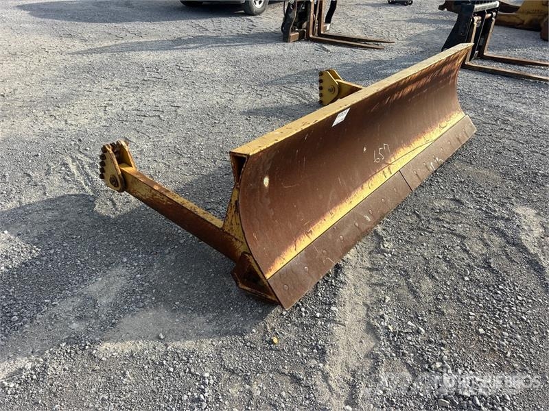 CAT 98 in Straight Dozer Blade Blades