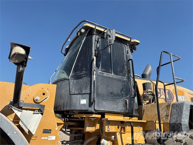 CAT 982 Wheel Loader Kolové nakladače