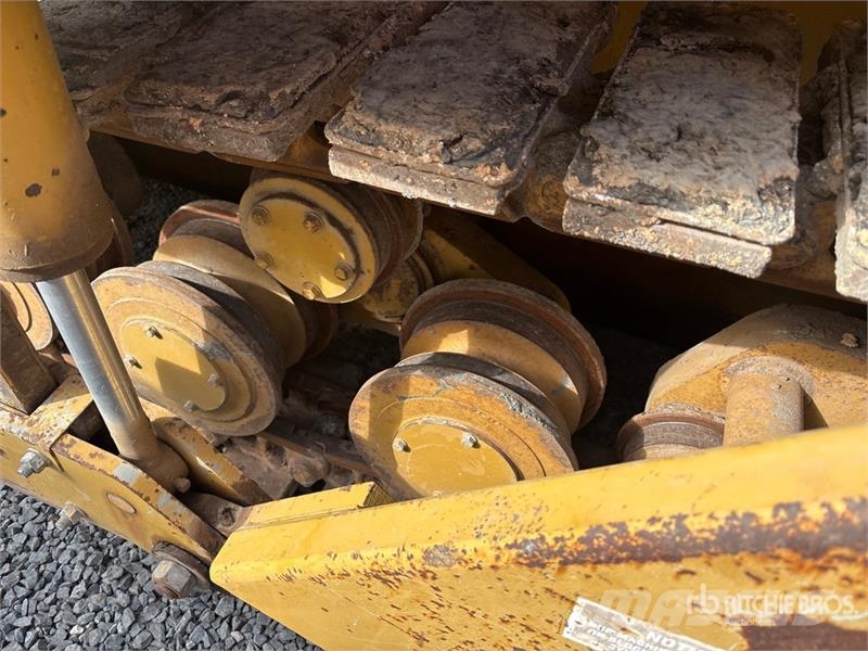 CAT AP-650B Aszfalt terítõ gépek