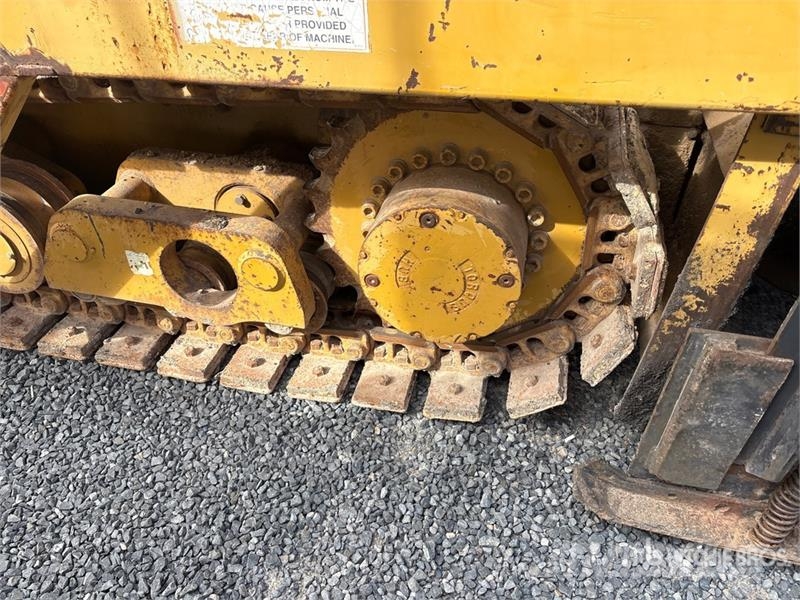 CAT AP-650B Aszfalt terítõ gépek