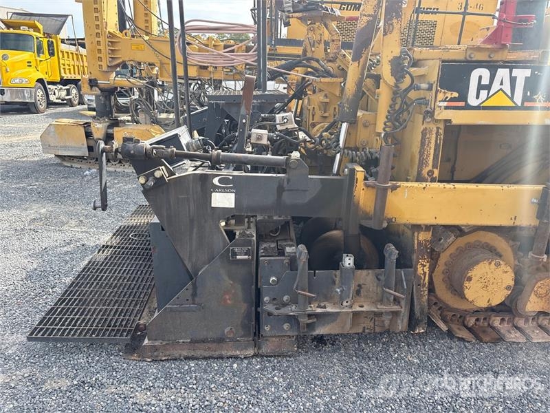 CAT AP-650B Aszfalt terítõ gépek