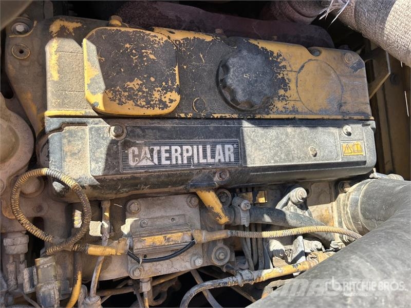 CAT AP-800D Asphalt pavers