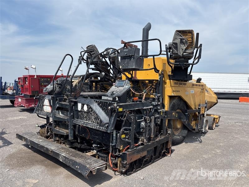 CAT AP1000F Wheel Asphalt Paver Strassenfertiger