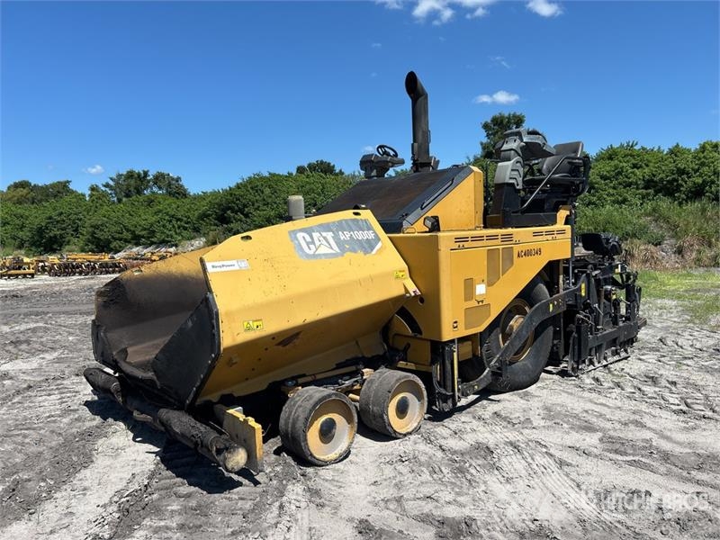 CAT AP1000F Wheel Asphalt Paver Asfaltadoras