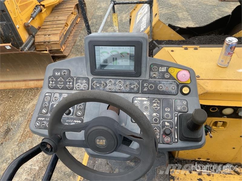 CAT AP655F Track Asphalt Paver معدات السفلتة
