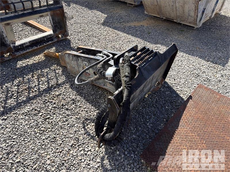 CAT B6 16 in Hydraulic Breaker - Fits Cat B6 hydraulic Martillos hidráulicos