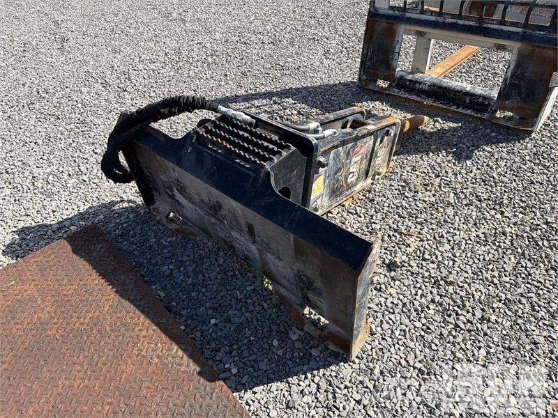 CAT B6 16 in Hydraulic Breaker - Fits Cat B6 hydraulic Martillos hidráulicos