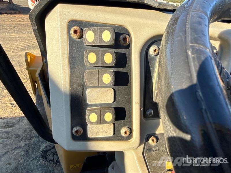 CAT CB-34B Double Drum Roller Rodillos de doble tambor