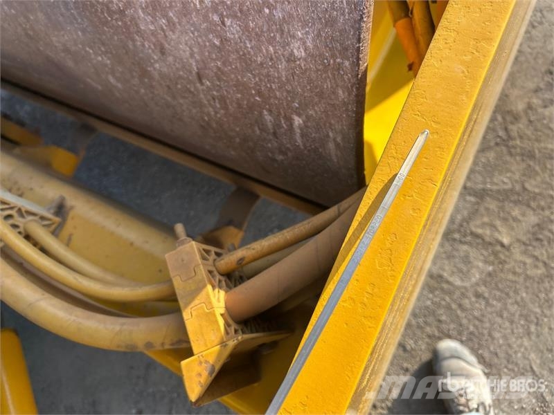 CAT CB-634C Double Drum Roller Twin drum rollers