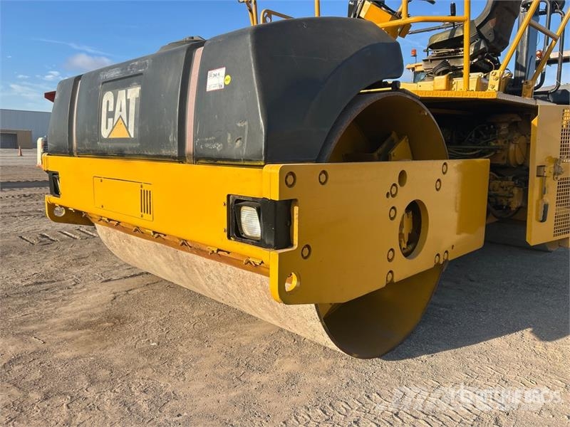 CAT CB-634C Double Drum Roller Twin drum rollers