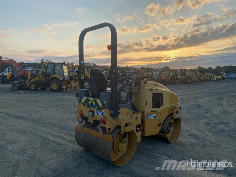 CAT CB2.7 Double Drum Roller Tandemwalzen