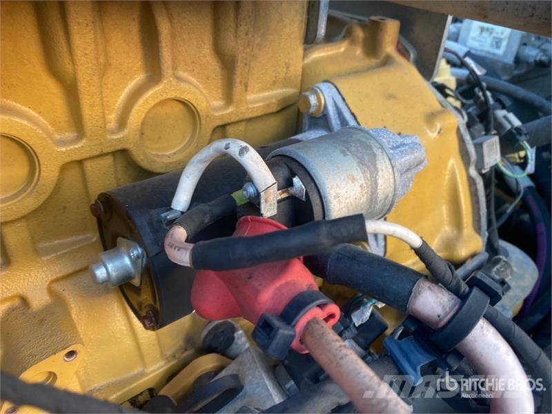 CAT CB2.7 Double Drum Roller Tandemwalzen