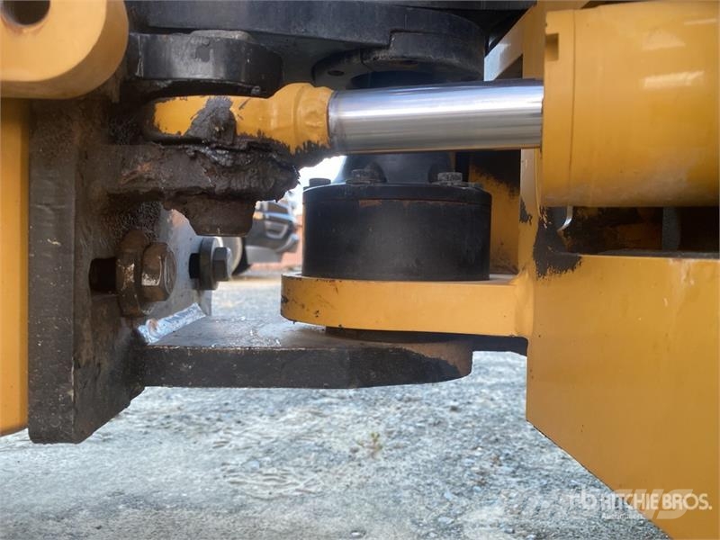 CAT CB2.7 Double Drum Roller Tandemwalzen