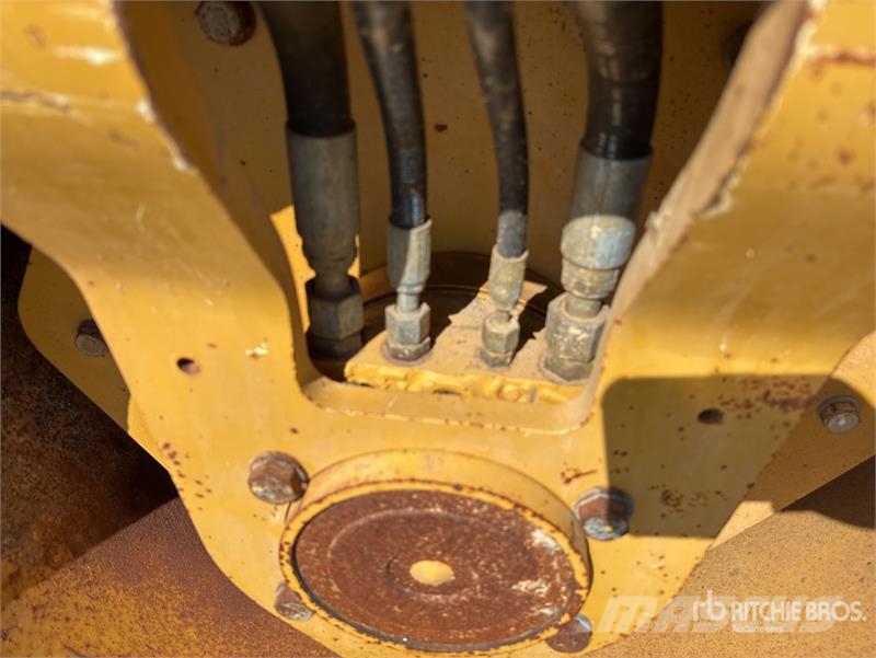 CAT CB34B Double Drum Roller Tandemwalzen
