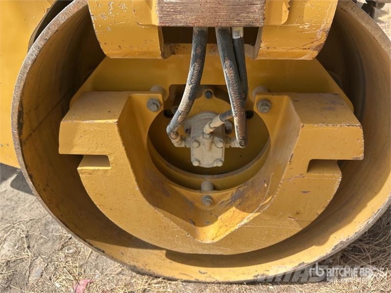 CAT CB34B Double Drum Roller Tandemwalzen