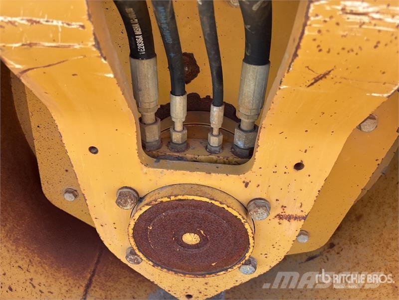 CAT CB34B Double Drum Roller Tandemwalzen
