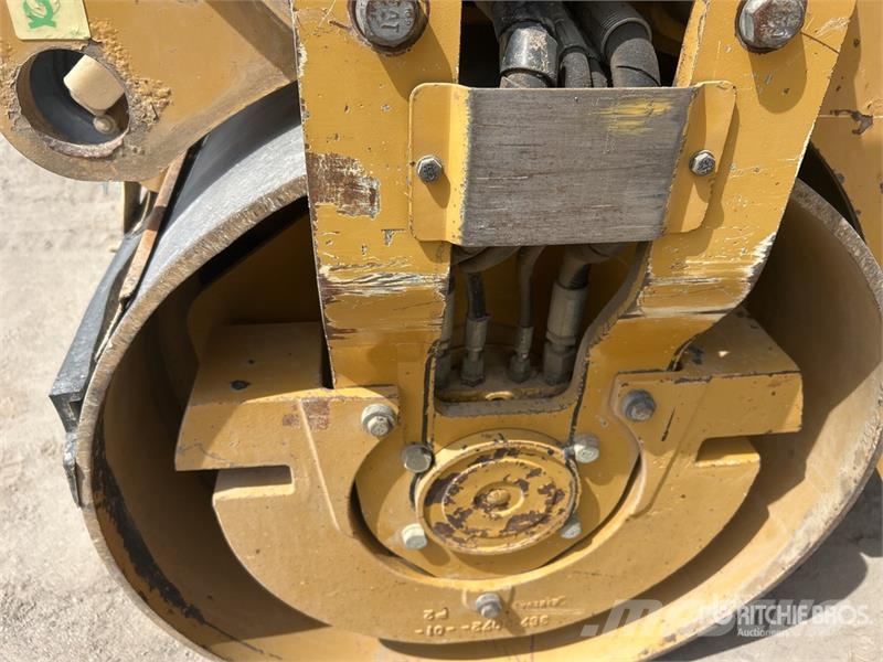 CAT CB34B Double Drum Roller Tandemwalzen
