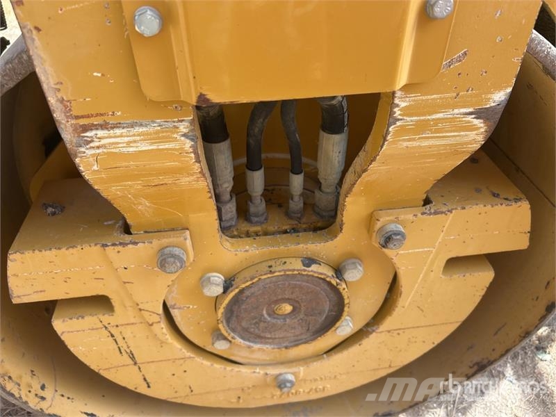 CAT CB34B Double Drum Roller Tandemwalzen
