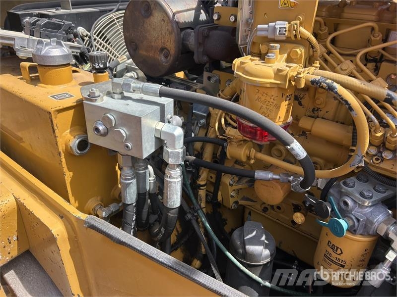 CAT CB34B Double Drum Roller Tandemwalzen