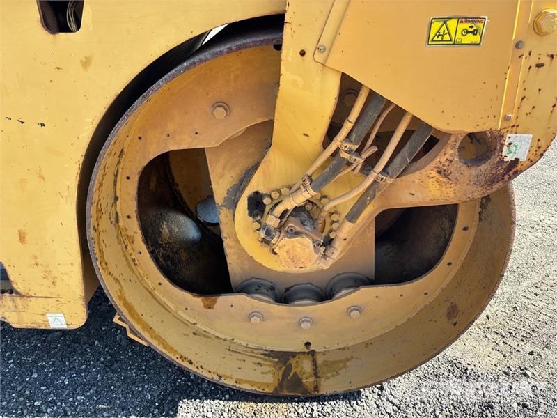 CAT CB434D Double Drum Roller مداحل ثنائية الاسطوانة