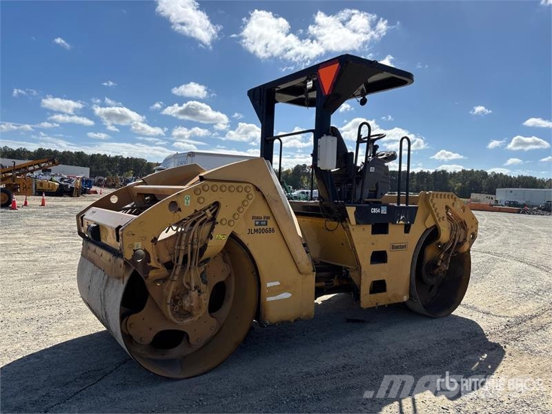 CAT CB54 Double Drum Roller مداحل ثنائية الاسطوانة