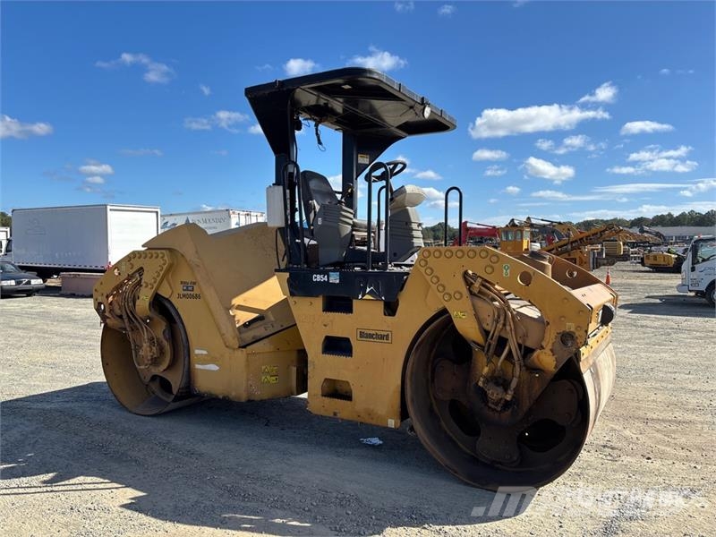 CAT CB54 Double Drum Roller مداحل ثنائية الاسطوانة