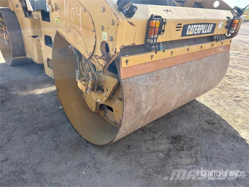 CAT CB64 Double Drum Roller مداحل ثنائية الاسطوانة