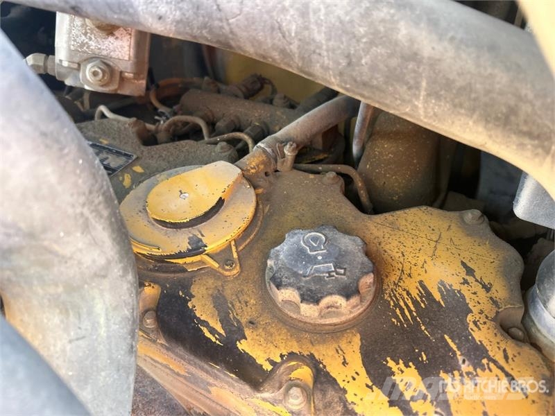 CAT CB64 Double Drum Roller مداحل ثنائية الاسطوانة