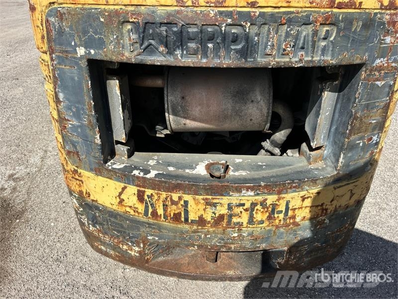 CAT CC25 Cushion Tire Forklift شاحنات ذات رافعات شوكية - أخرى