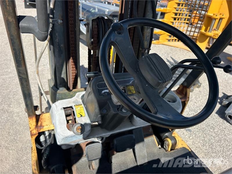 CAT CC25 Cushion Tire Forklift شاحنات ذات رافعات شوكية - أخرى