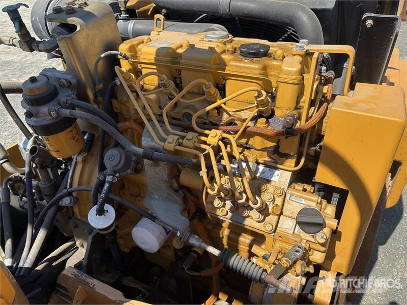 CAT CC34 Combination Roller 콤비 롤러