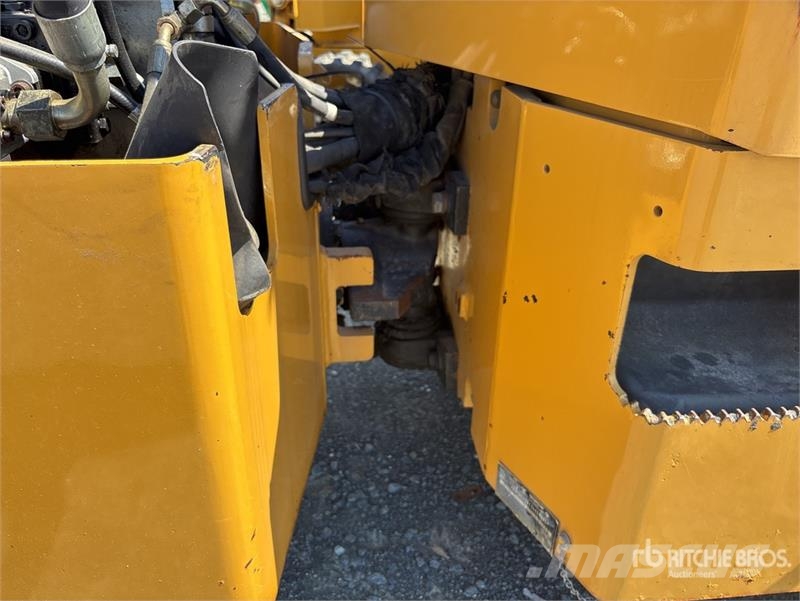CAT CC34 Combination Roller 콤비 롤러