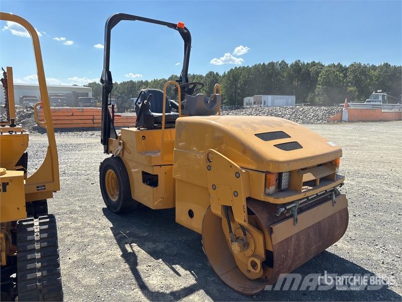 CAT CC34 Combination Roller 콤비 롤러