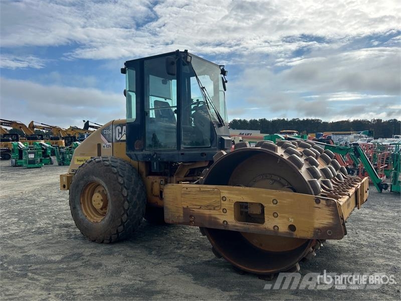 CAT CS-54 Smooth Drum Compactor Valsetog
