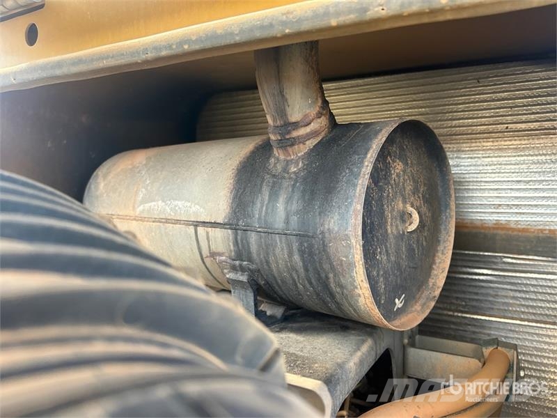 CAT CS-54 Smooth Drum Compactor Valsetog